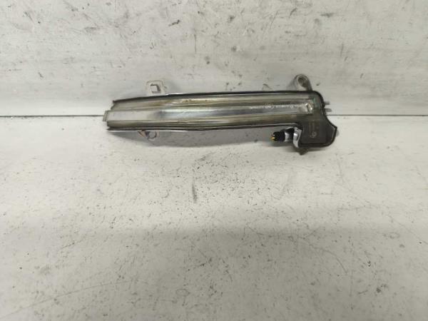 REPETITEUR DE RETROVISEUR DROIT BMW - Vue 1